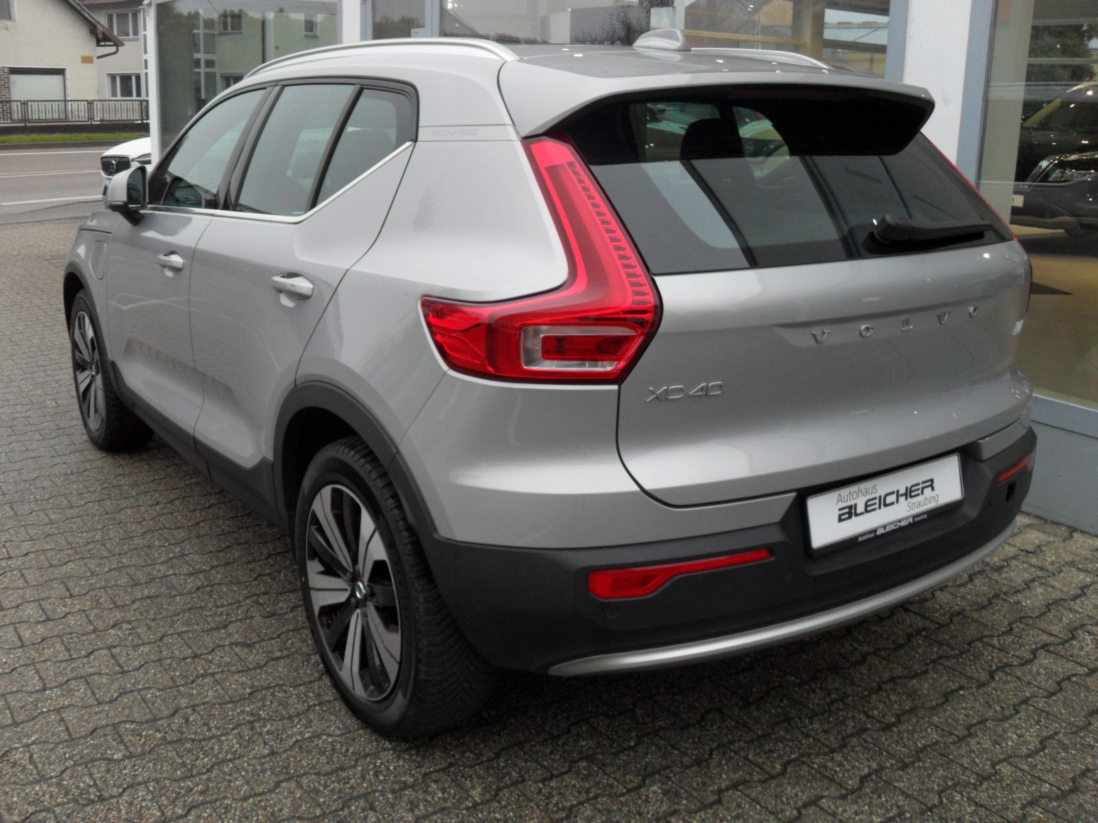 Fahrzeugabbildung Volvo XC 40 T5 Ultimate Bright Plug-In Hybrid