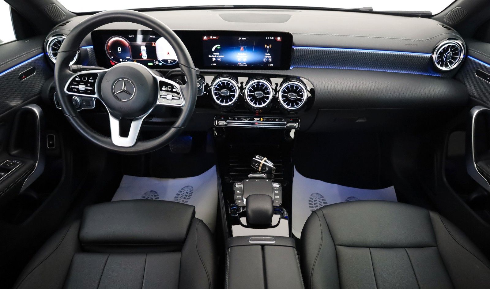 Fahrzeugabbildung Mercedes-Benz CLA 250 e Progressive ,Leder,Navi,LED,SH,Kamera