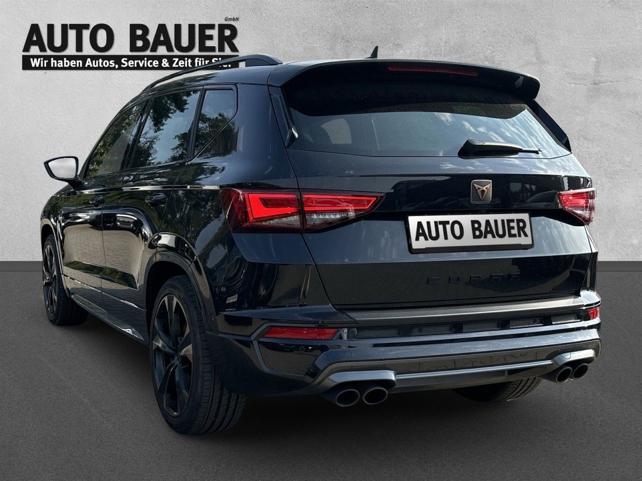 Fahrzeugabbildung CUPRA Ateca 2.0 TSI 221 kW (300 PS) 7-Gang DSG 4Drive - mit KI generiert/bearbeitet
