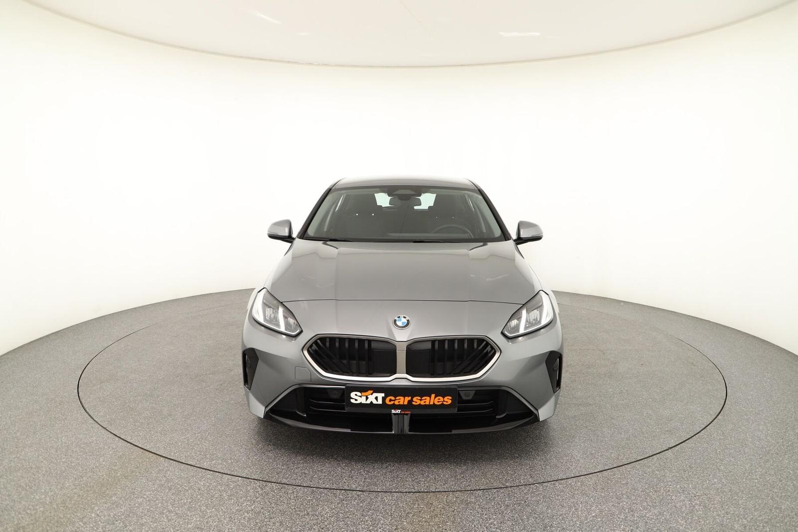 BMW 1 Series i M Sport Design NAV SHZG ParkAss+RFK Alarm, миниатюра 3