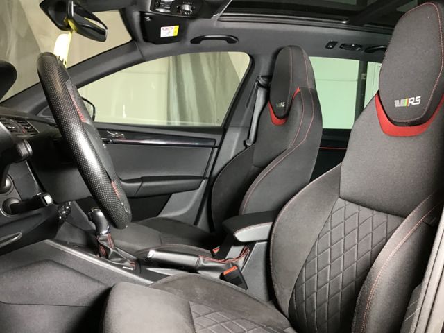 Fahrzeugabbildung Skoda Octavia RS 2.0 TSI Combi ACC/Pano/Navi/LED/SHZ