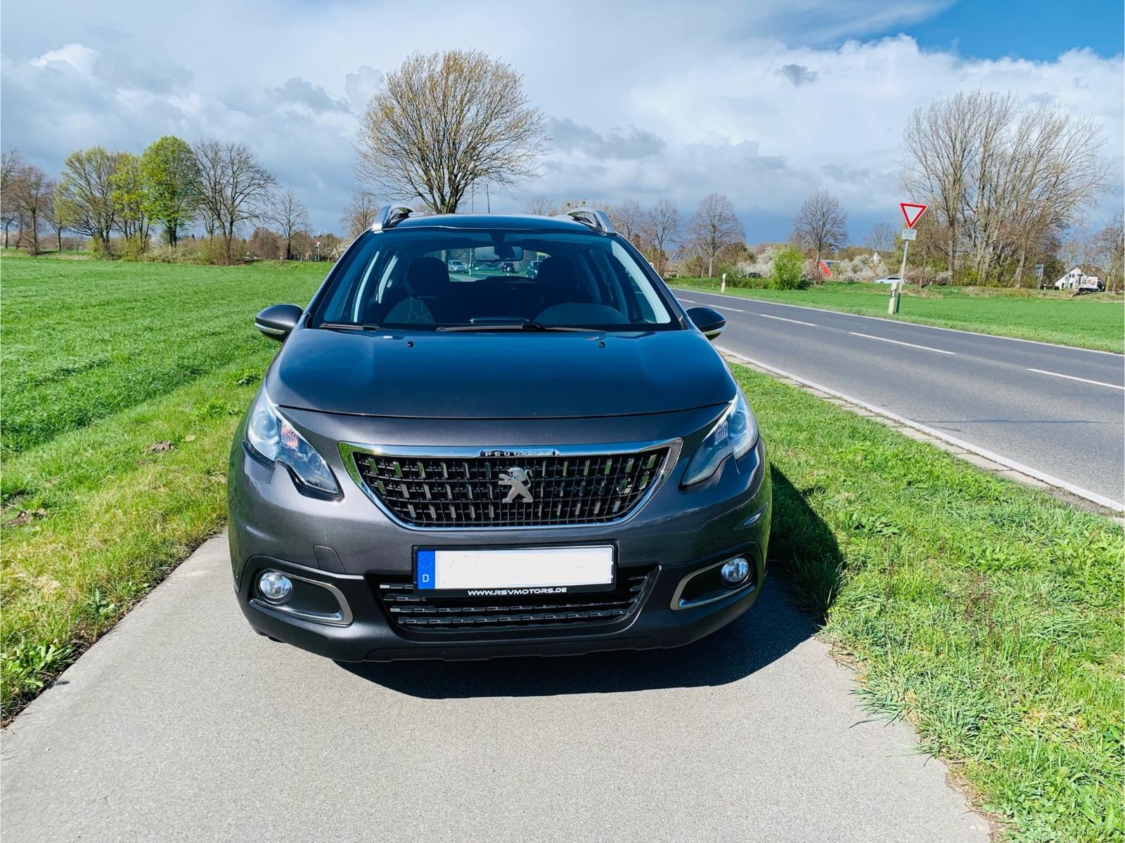 Peugeot 2008 PureTech 110 Nur 66Tkm TÜV + Allwetter Neu 