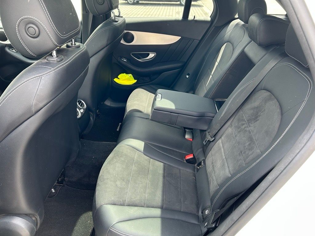 Fahrzeugabbildung Mercedes-Benz GLC 220 d 4M EXCLUSIV, AMG, Panodach, AHK, LED,