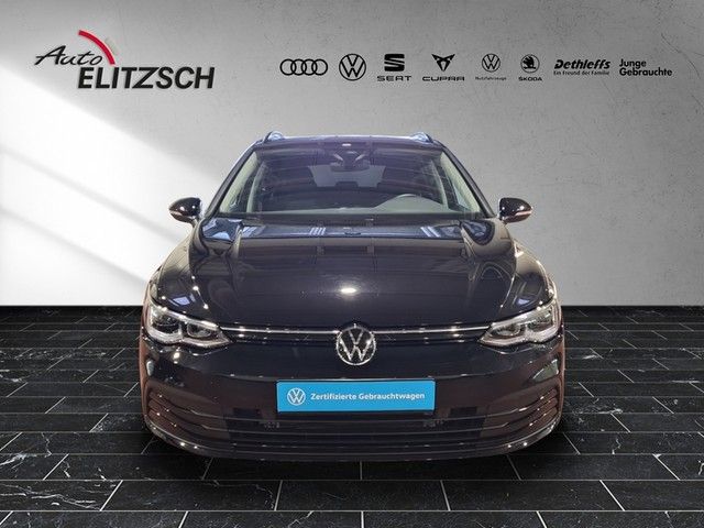 Fahrzeugabbildung Volkswagen Golf VIII Variant TSI Life STH LED Navi AID ACC