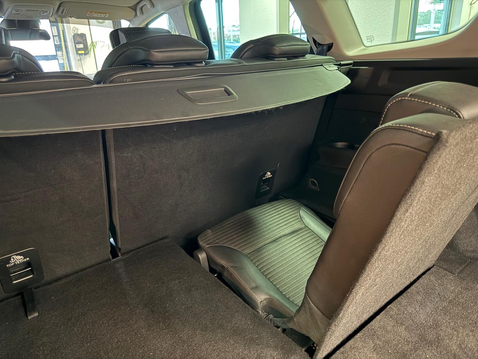 Fahrzeugabbildung Renault Scenic ENERGY dCi 160 EDC Bose Edition/ 7.SITZER