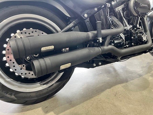 Fahrzeugabbildung Harley-Davidson Fat Boy Low 110S Screamin Eagle Jekill