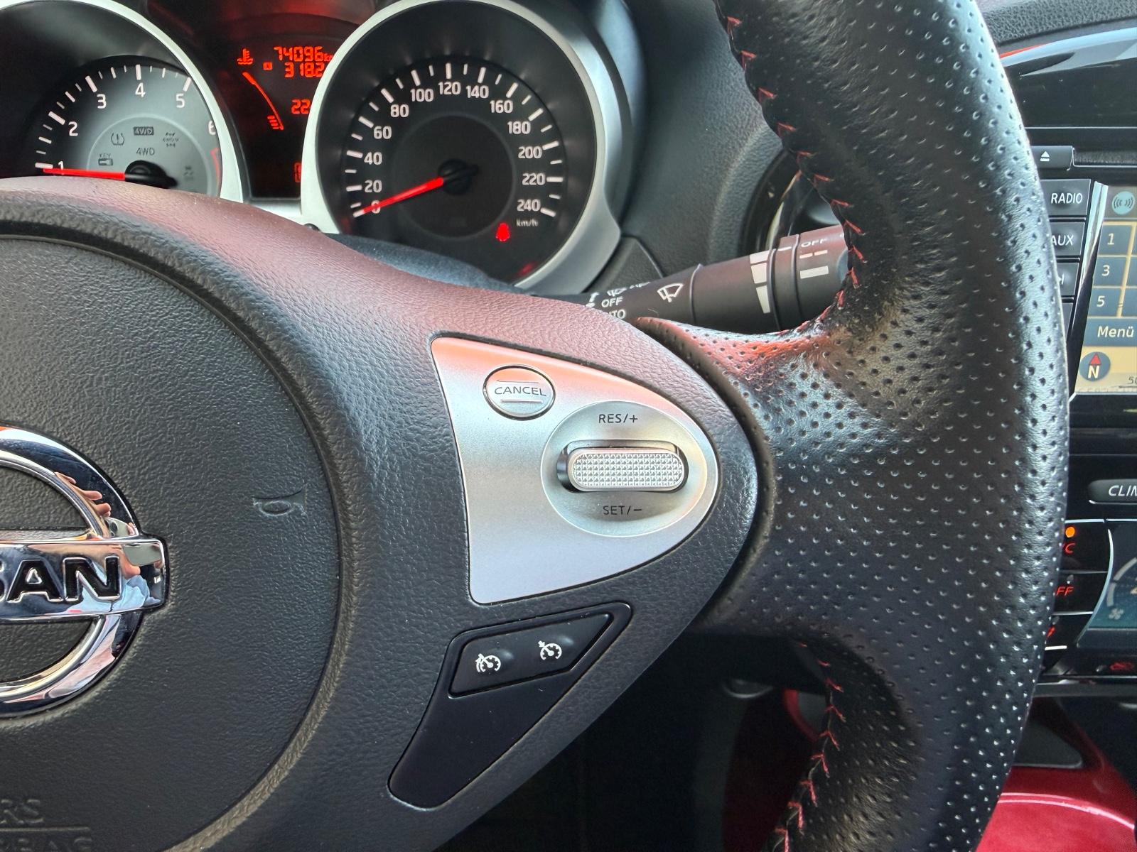 Nissan Juke Acenta=Automatik-Leder-Allwetterreifen=