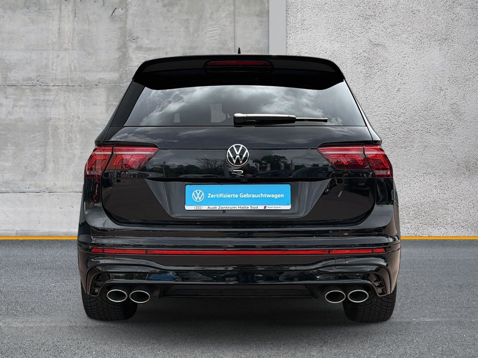 Volkswagen Tiguan R 4M Black Style PANO HARMAN LEDER foto 4