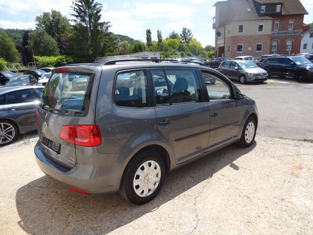 Fahrzeugabbildung Volkswagen Touran Trendline/2.Hd/PDC/Klima/Steuerkette NEU/