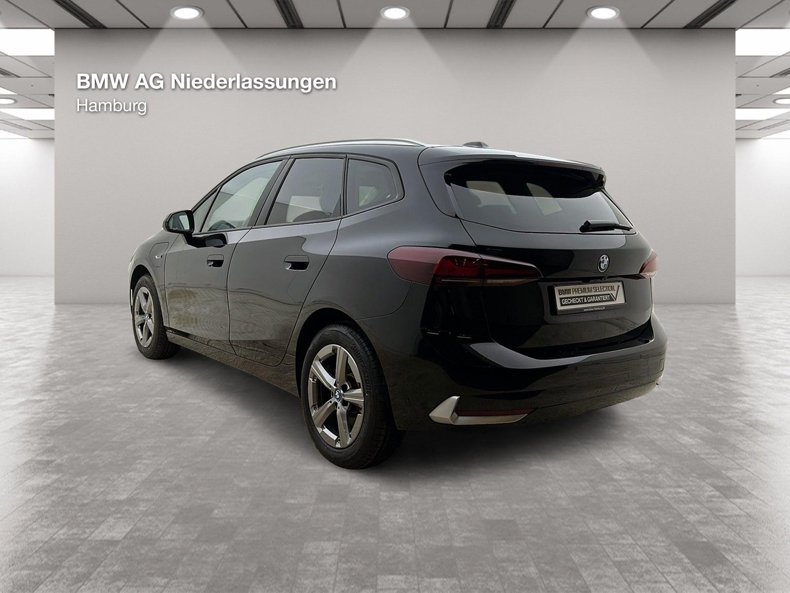 BMW 225e xDrive Active Tourer AHK Kamera Pano.Dach
