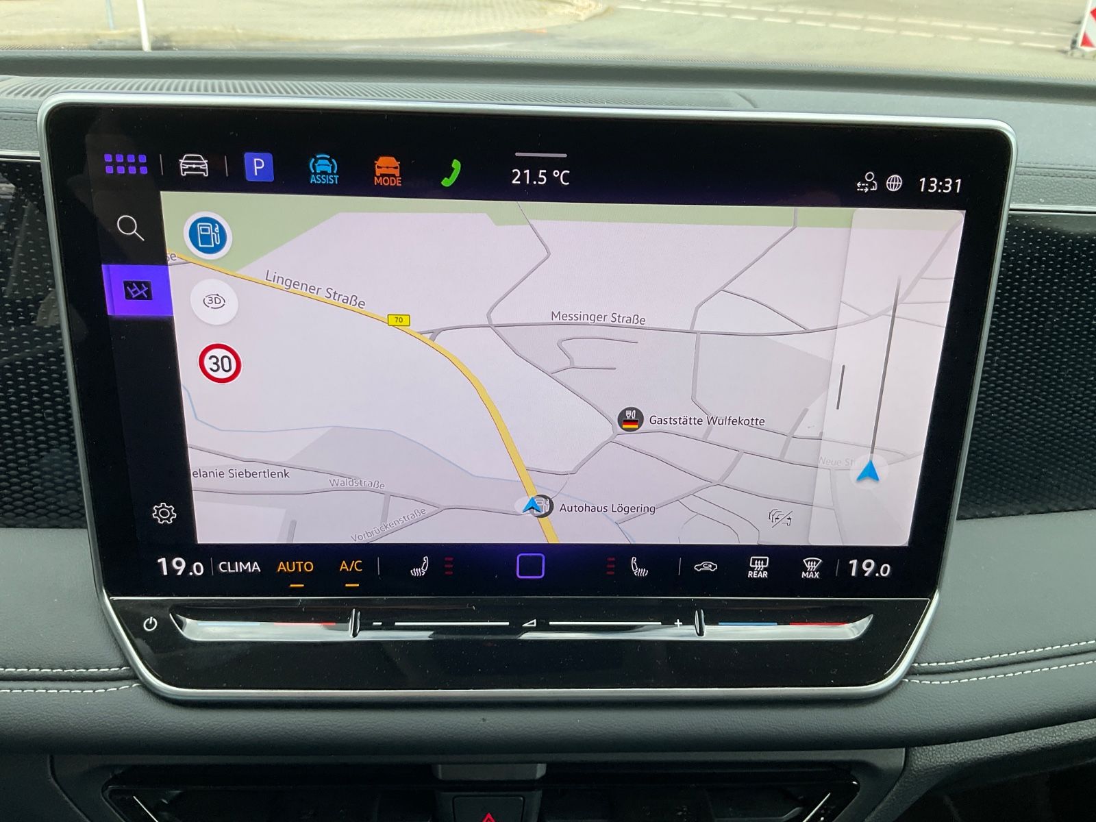 Fahrzeugabbildung Volkswagen Tiguan 2.0 TDI DSG ENERGY,AHK,Navi,IQLight,