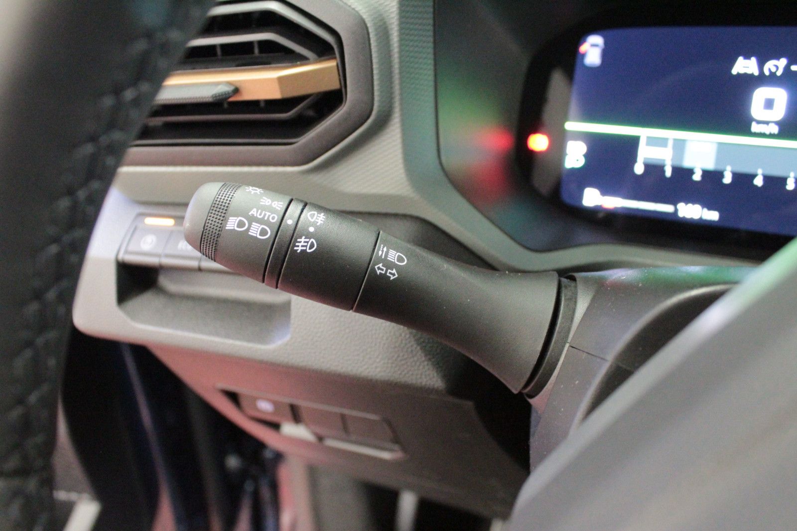 Fahrzeugabbildung Dacia Bigster mild hybrid 140 Extreme *Winter+*City*