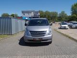 Hyundai H-1 Travel Comfort Automatik*8 Sitzer*AHK*PDC - Hyundai H-1 aus 2013