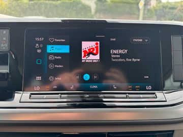 Volkswagen T7 Multivan 2.0 TDI DSG Life Navi Kamera SHZ