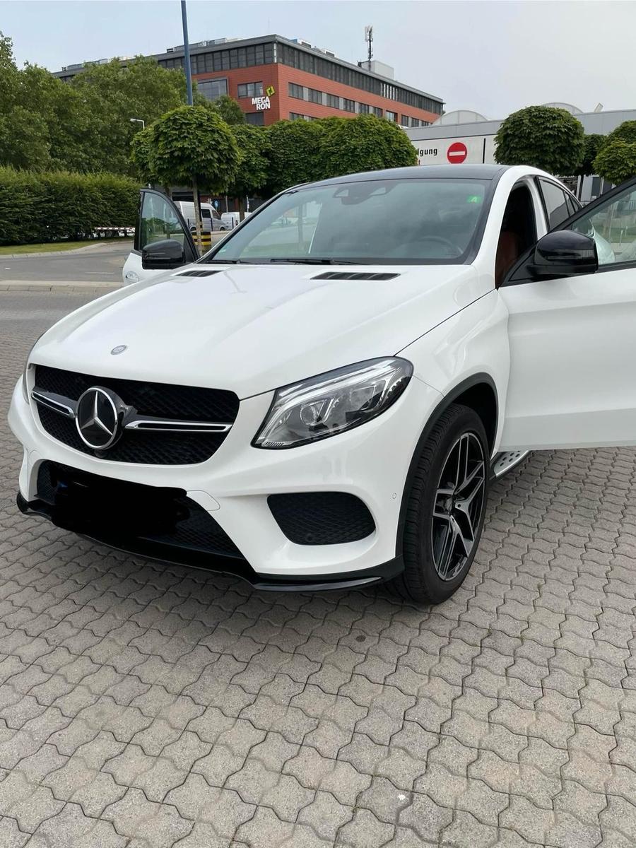 Mercedes-Benz GLE 350d Coupe 4M AMG Line/1.Hand/Pano/ACC/360°