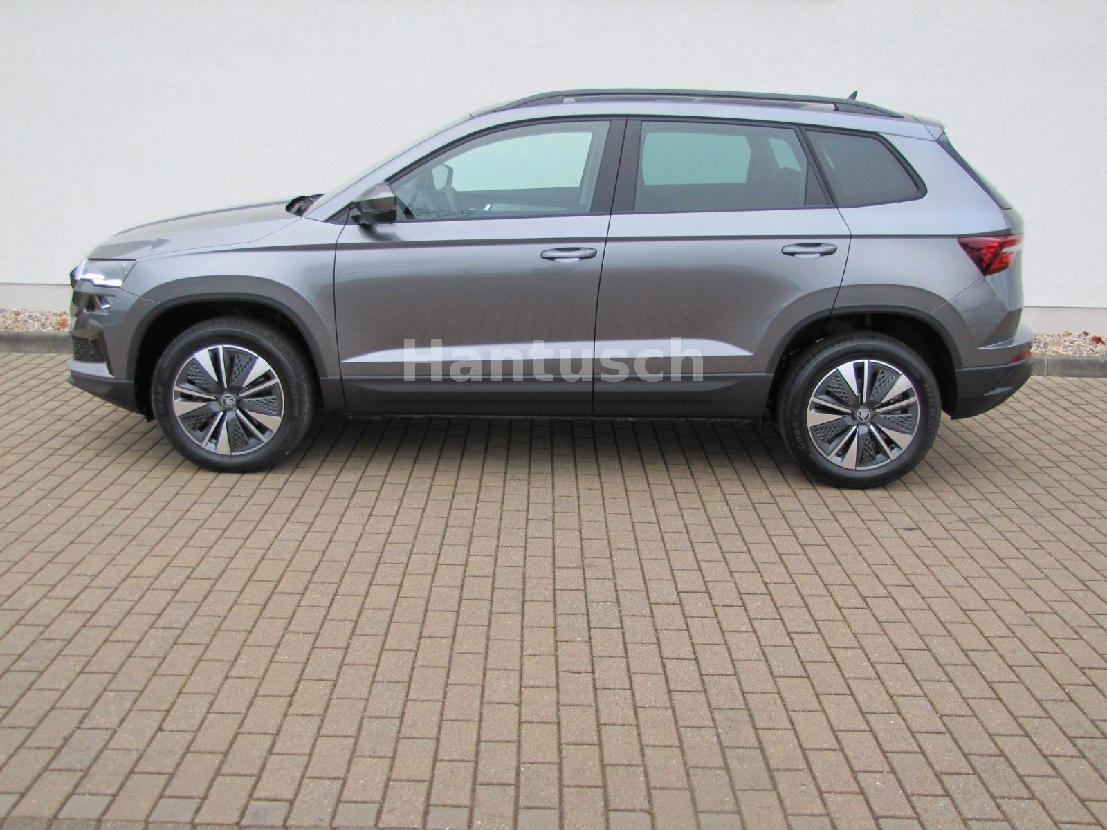 Fahrzeugabbildung SKODA Karoq Balance 1.5l TSI 150PS 7-Gang DSG