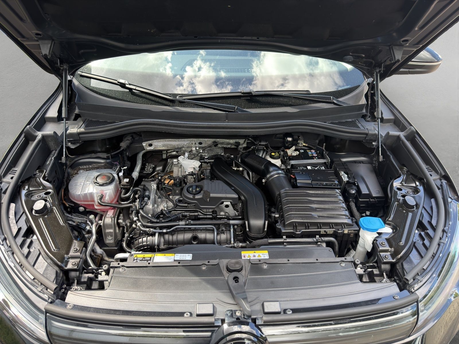 Volkswagen Tiguan - Bild 17