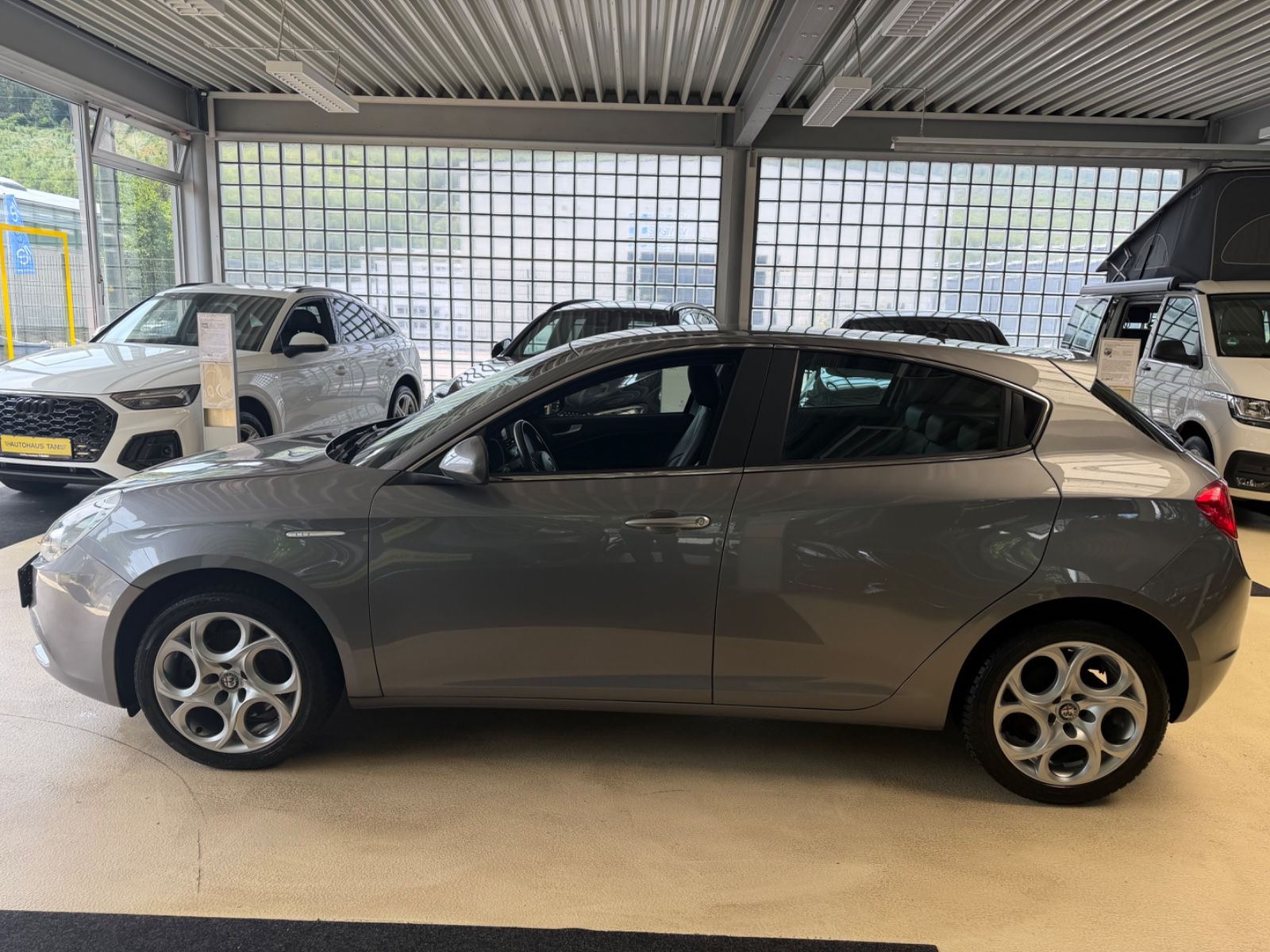 Fahrzeugabbildung Alfa Romeo Giulietta Super *RÜCKFAHRKAMERA*