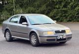 Skoda Octavia 1.4 Tour mit AHK TÜV - Skoda Octavia: Limousine, Tour