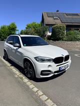 BMW X5 M50 M50d - - BMW X5 M50 aus 2015