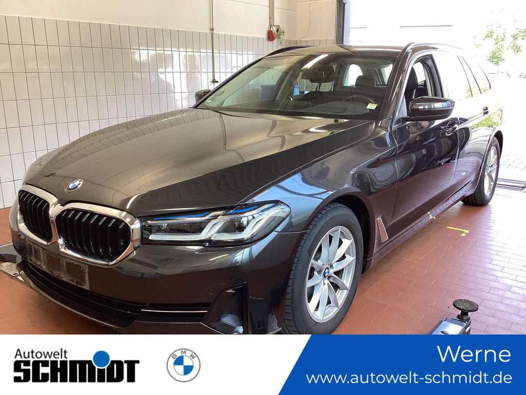Image of BMW 520