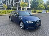 Audi A3 attraction Xenon-Navi - Audi A3: 3 Türen