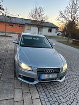 Audi a4 b8 2,0tdi **AHK**PANO DACH ** XENON - Audi A4 mit Diesel-Antrieb: Dach