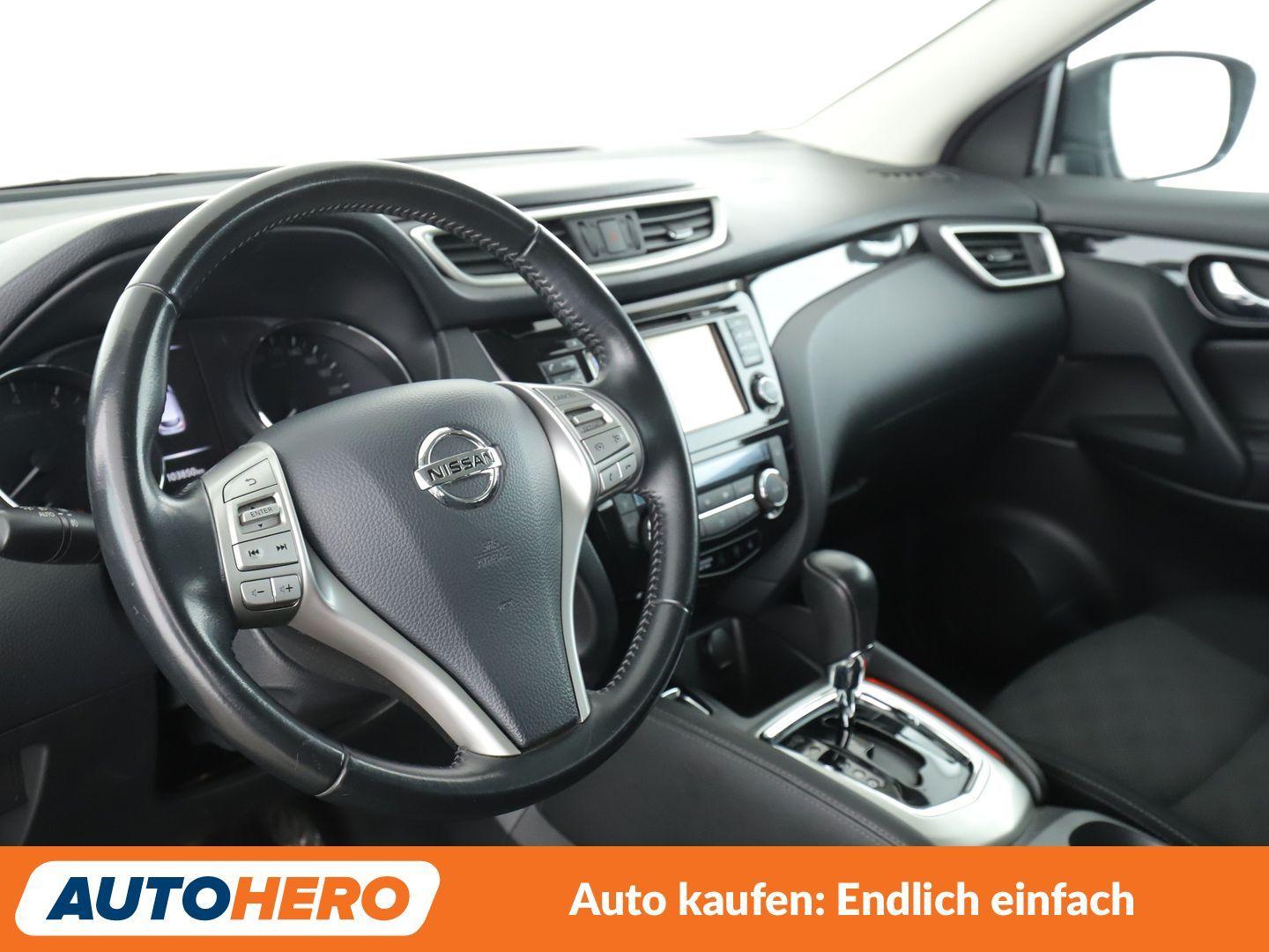 Nissan Qashqai 1.2 Acenta Aut.*NAVI*CAM*SPUR*PDC*SHZ*