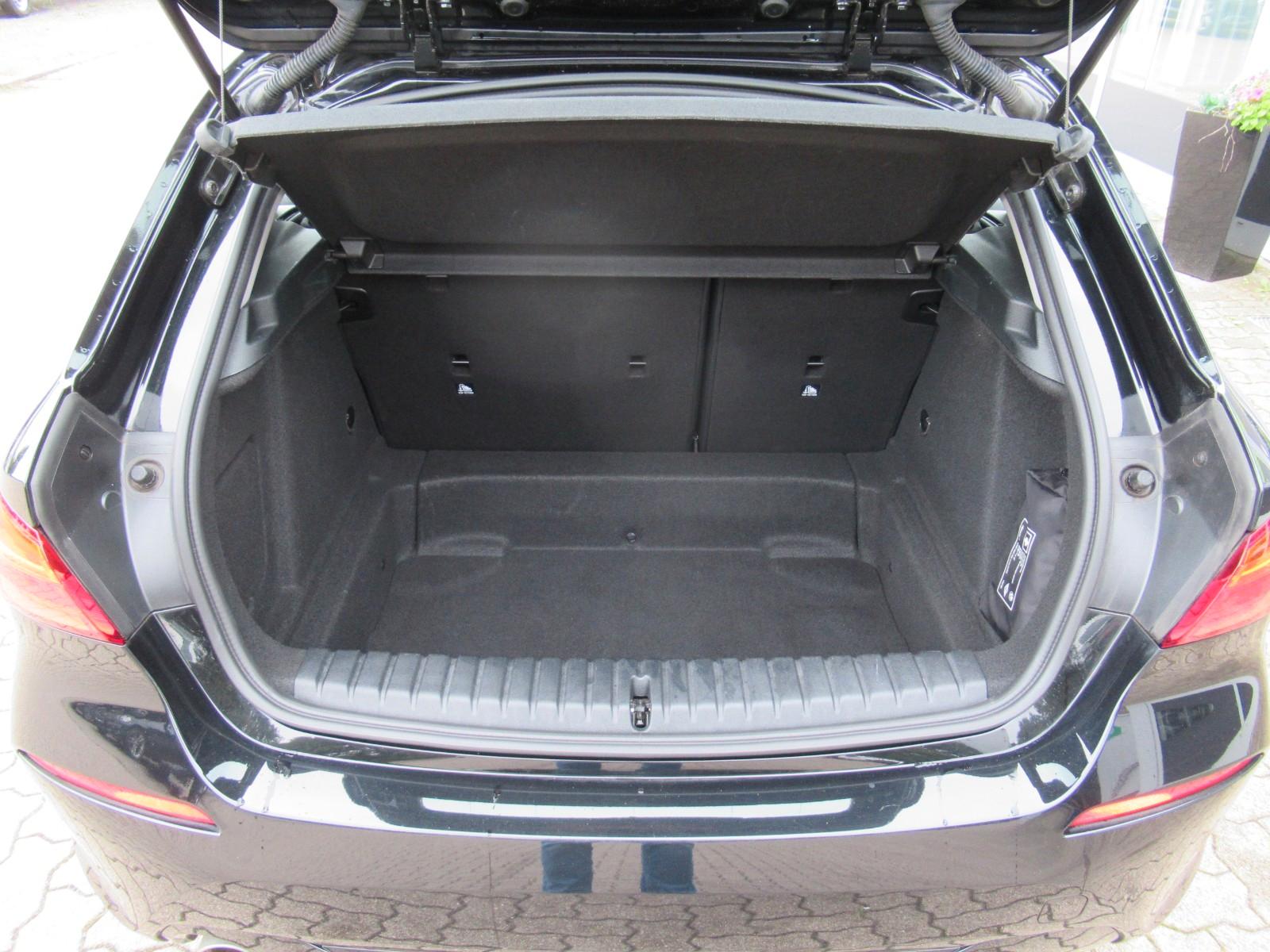 BMW 116 1 Limousine 116 i, миниатюра 17