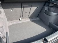 SKODA Karoq 2.0 TSI DSG 4x4 Sportline DSG AHK 5J GAR bei Autohaus Landmann & Maier OHG