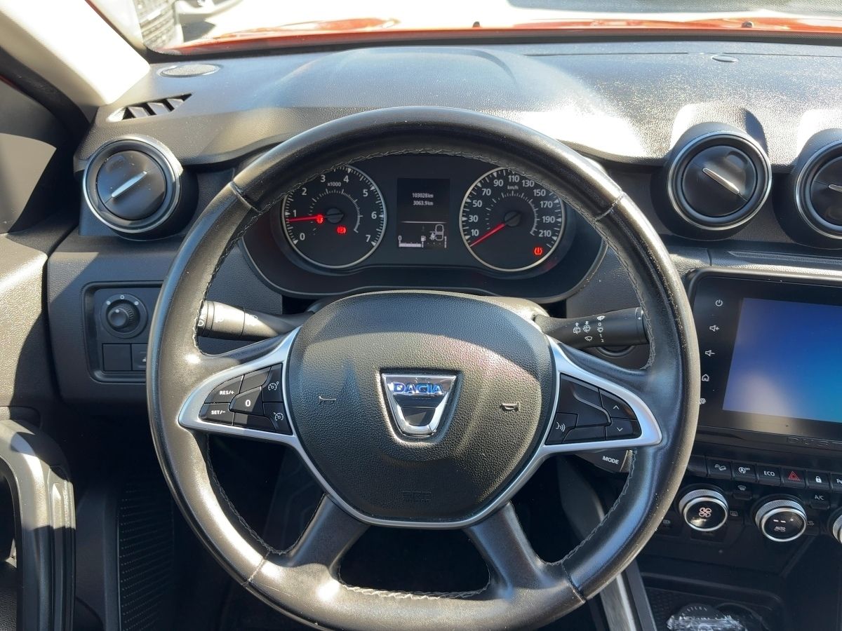 Fahrzeugabbildung Dacia Duster Prestige TCe 150 4WD - mit KI generiert/bearbeitet