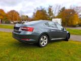 Skoda Superb 1.5 TSI Ambition (Navi, Top Zustand) - Skoda Superb von privat