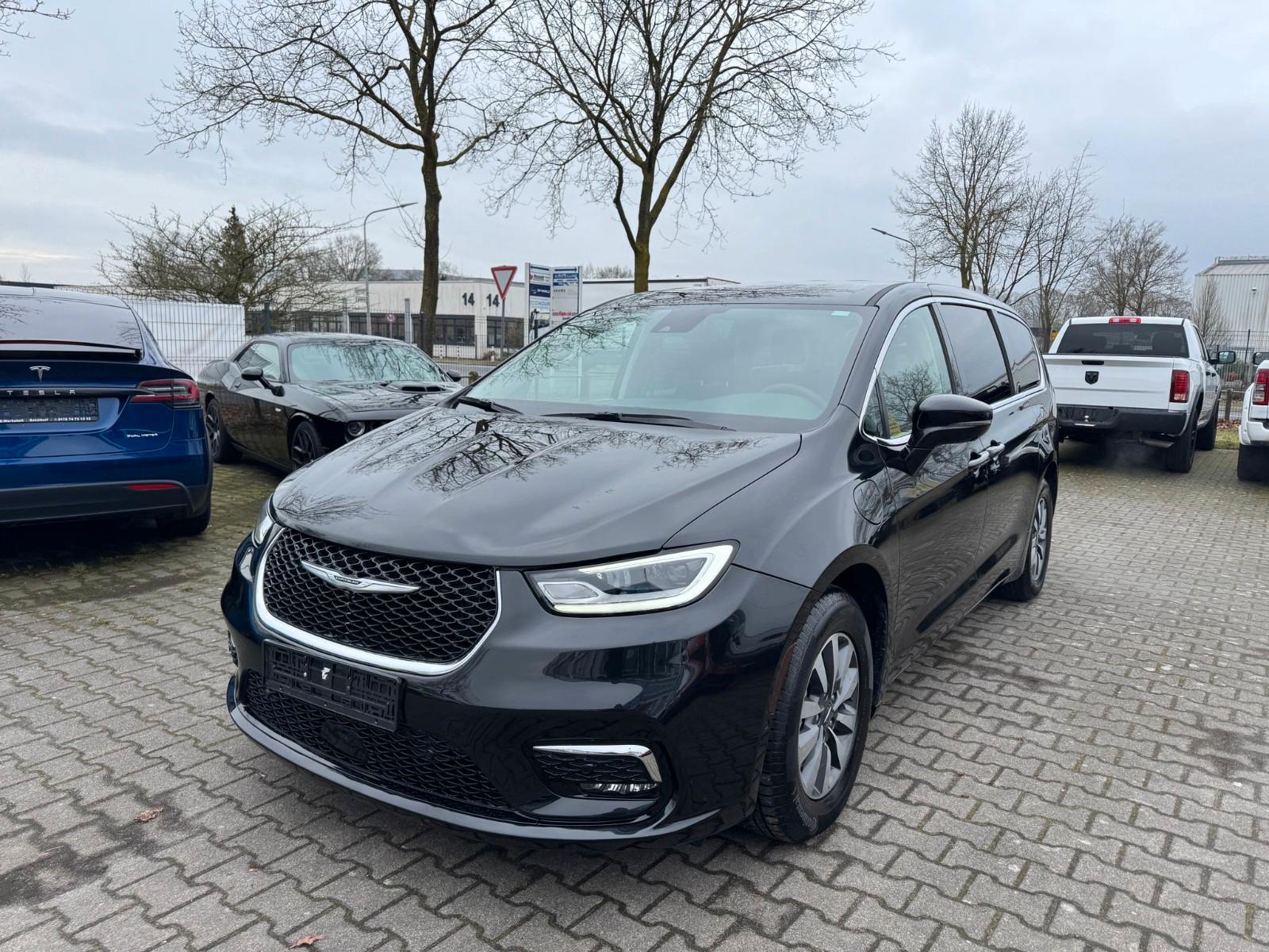 Chrysler ACC,Full led,TV,Garantie