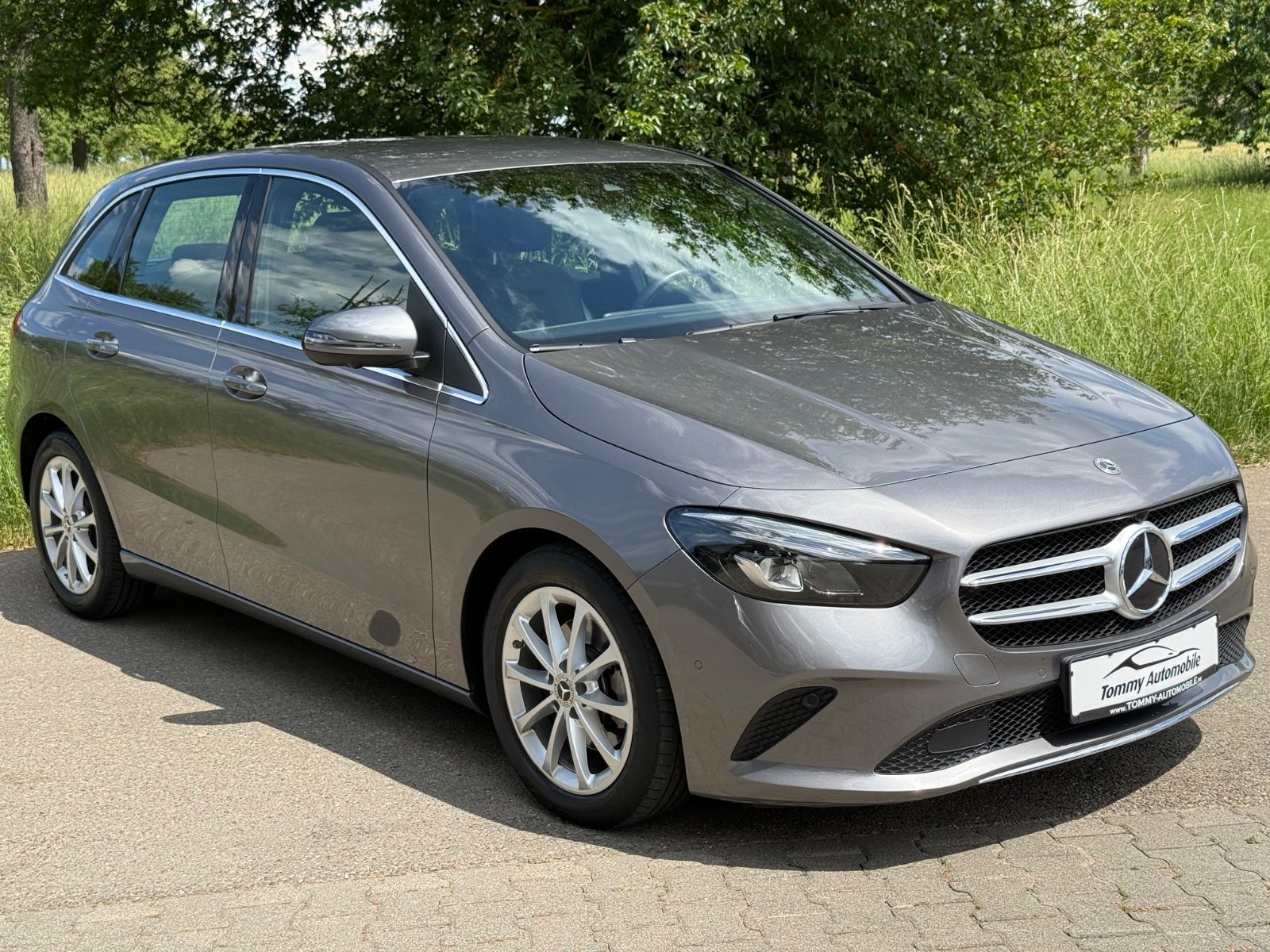 Mercedes-Benz B 200 d LED NAVI Kamera foto 4