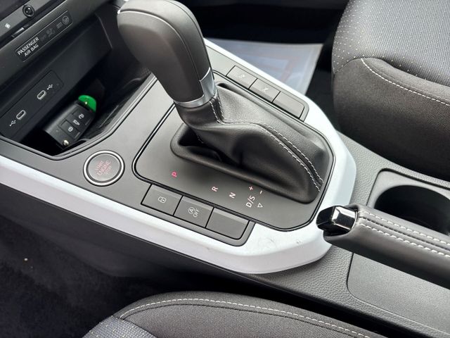 Arona Road Edition 1.0TSI DSG*NAVI+ACC+KESSY+AHK