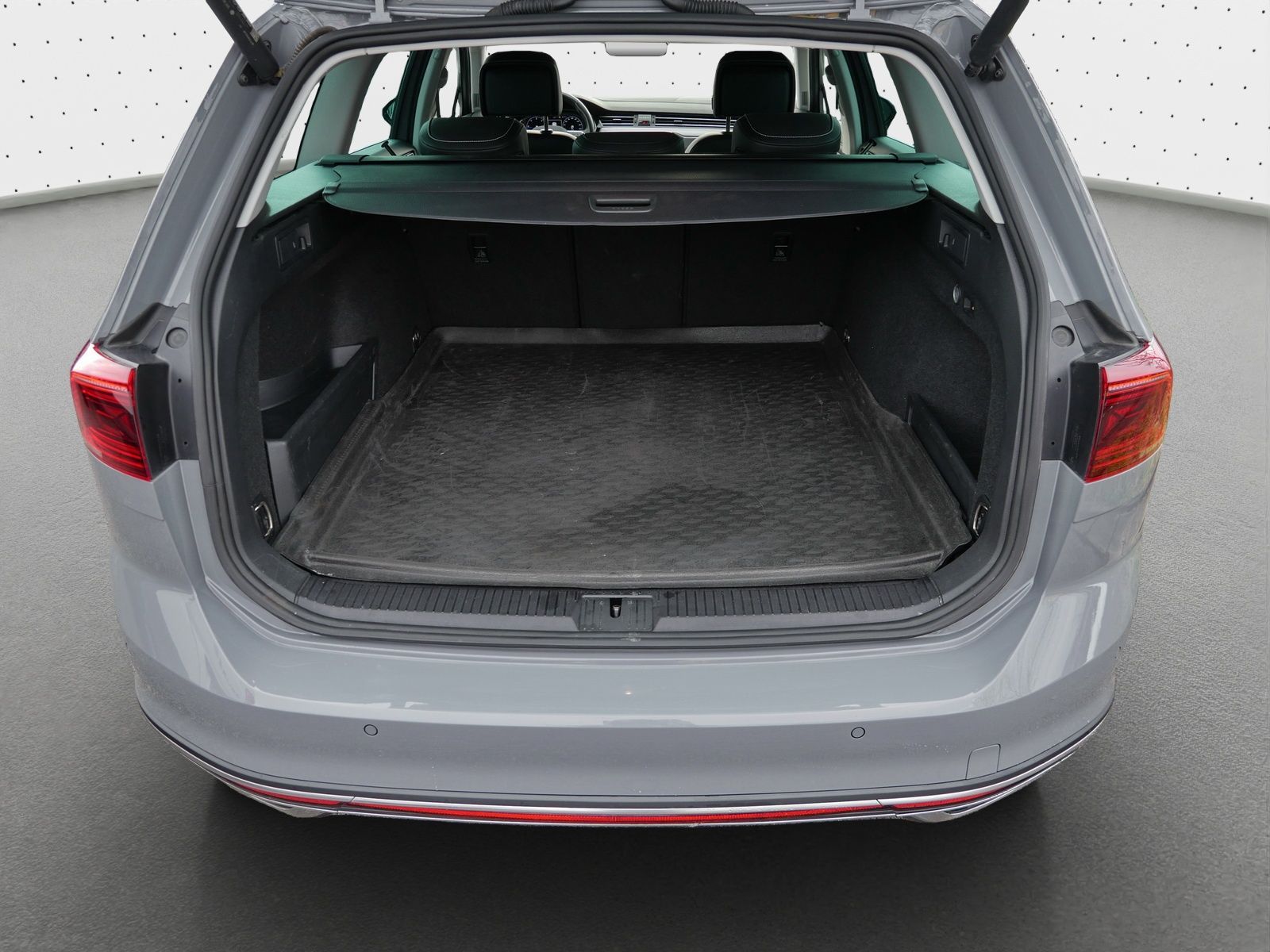 Volkswagen Passat Variant - Bild 11