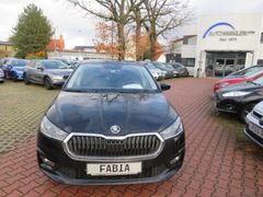 SKODA Kamiq 1.0 TSI DSG 81kW Style+AHK Bild 2