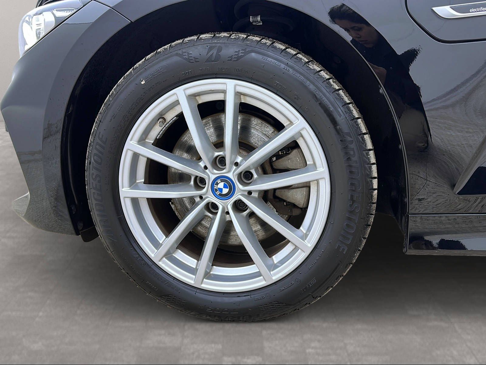 BMW 330e Touring Navi PDC Sportsitze Sitzheizung foto 8