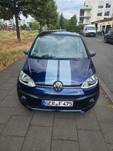 Volkswagen up! 1.0 up! UNITED up! UNITED