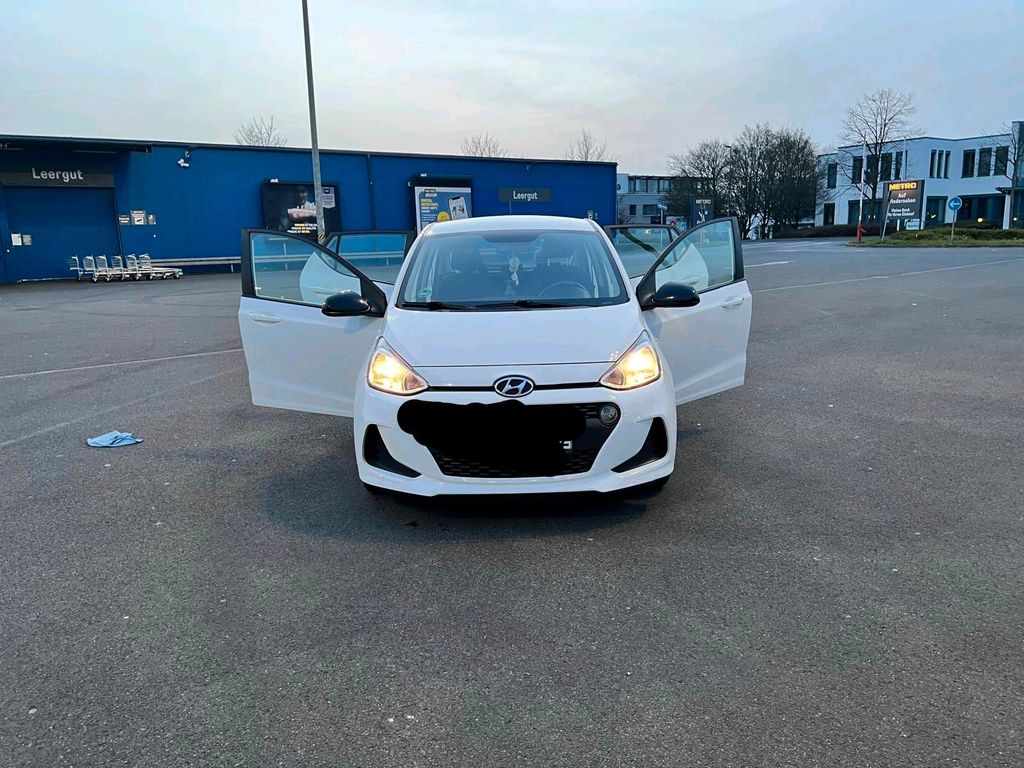 Image of Hyundai i10