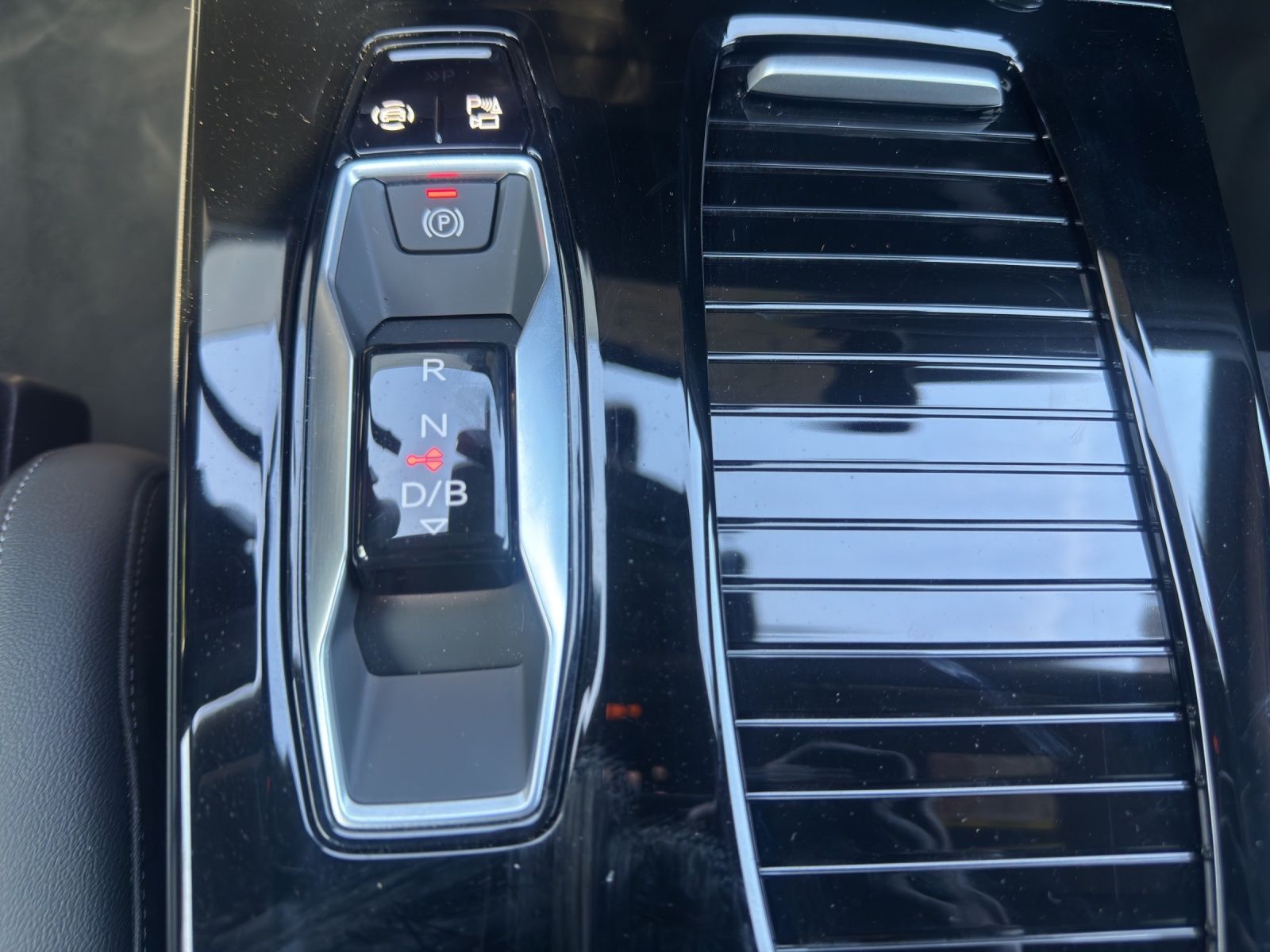Audi Q6 e-tron - Bild 11