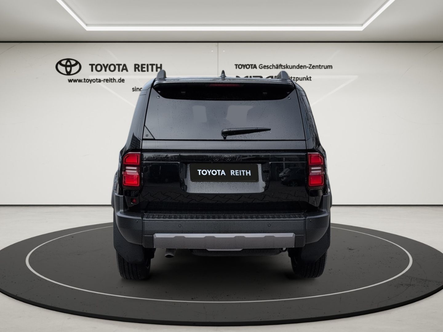 Toyota Land Cruiser 2.8 D-4D 151 kW AWD Lounge - 7 Sitz foto 4