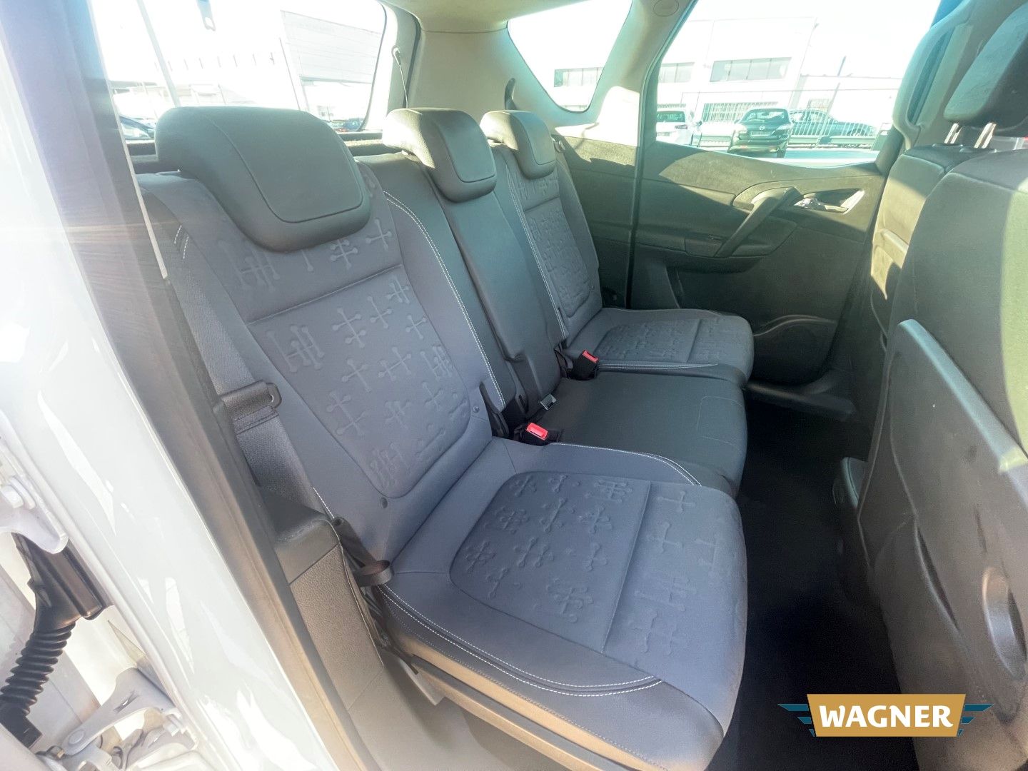 Fahrzeugabbildung Opel Meriva B Innovation 1.4 Turbo Klimaautomatik