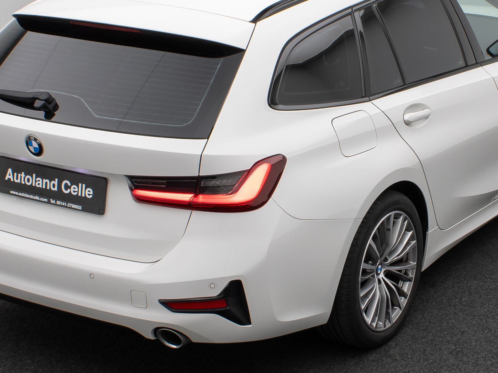 Fahrzeugabbildung BMW 320d SportLine DAB PDC Geschwindigkeitsreg Sport