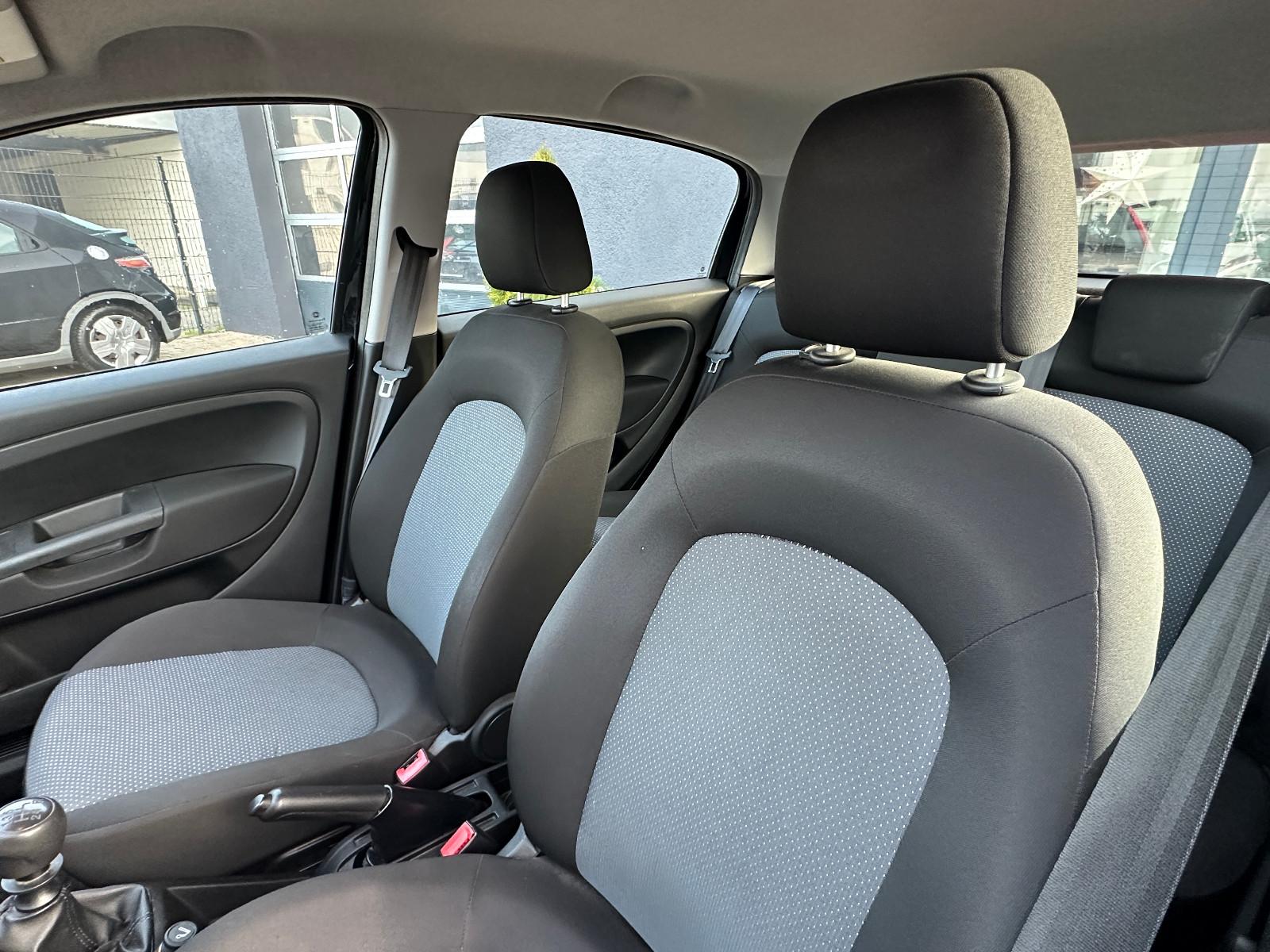 Fiat Grande Punto 1.2 HU neu 113tkm 1.Hand!!!