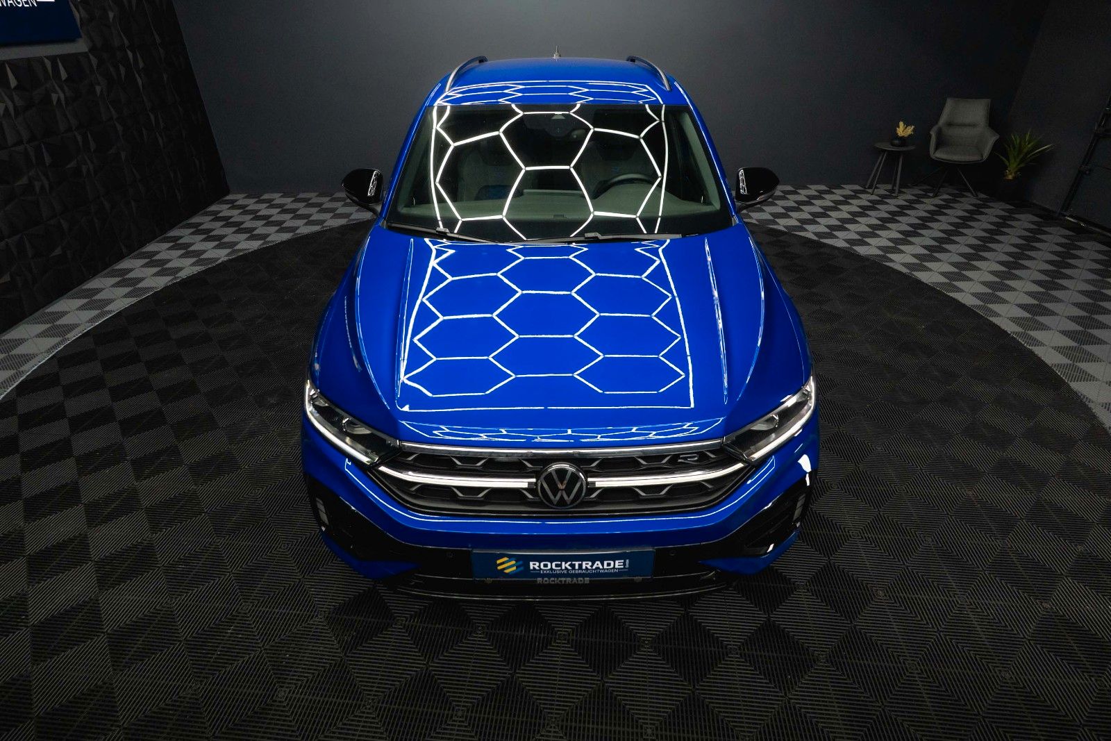 Fahrzeugabbildung Volkswagen T-Roc R 4Motion Black Design *ACC*Matrix*DAB+*
