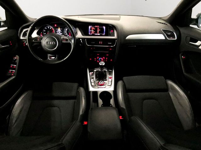 Audi A4 S line Sportpaket-plus quattro Navi PDC19Zoll