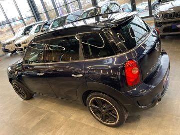 MINI Cooper S Countryman Aut. *NAVI*PDC*LEDER*BiXENON