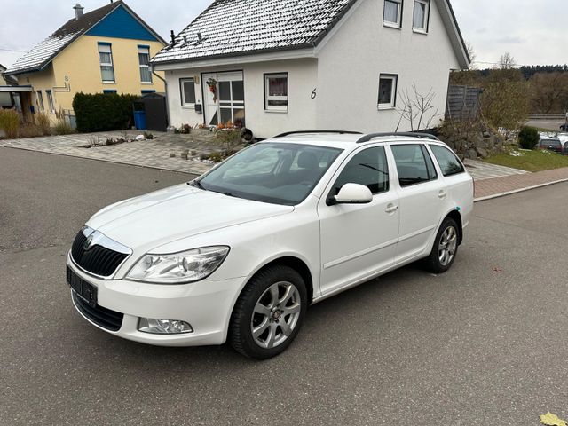 Skoda Octavia Combi 1.6 Elegance75 kW