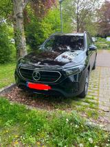 Mercedes-Benz EQB 300 4MATIC - 7Sitzer/Pano/Garantie/Premium